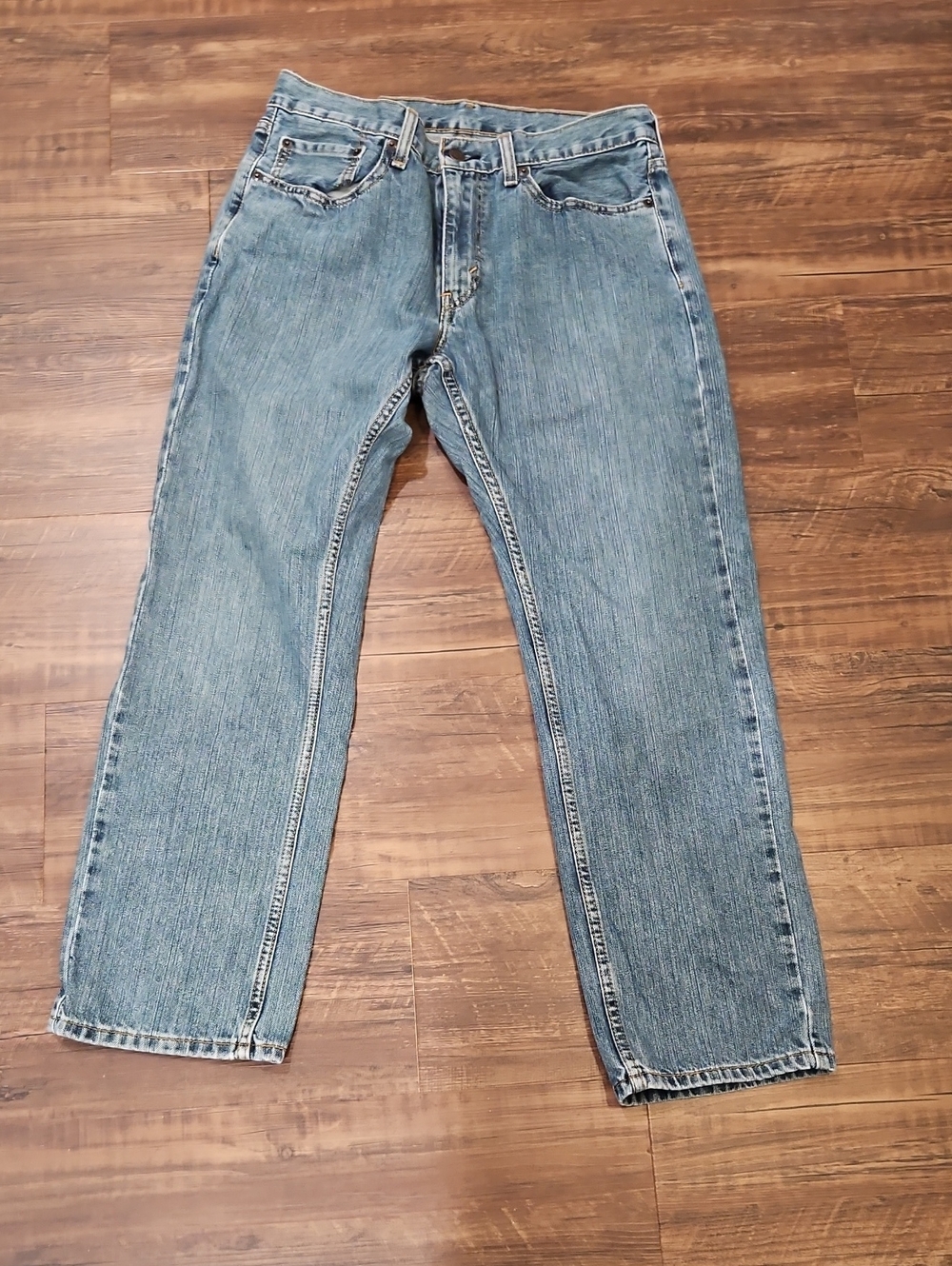 Levi's 559 Men's Straight Light Blue Denim Jeans